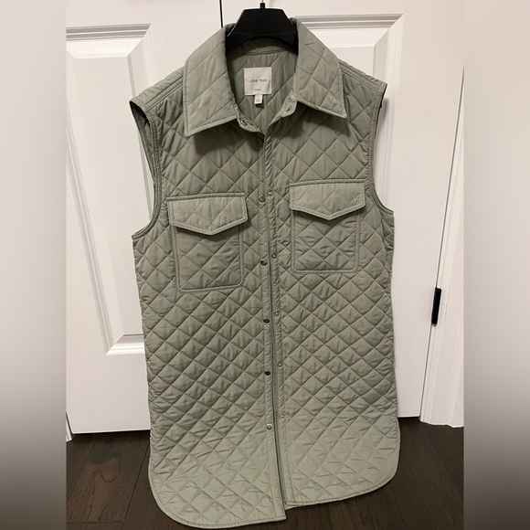 Long light weight vest - Picture 1 of 2